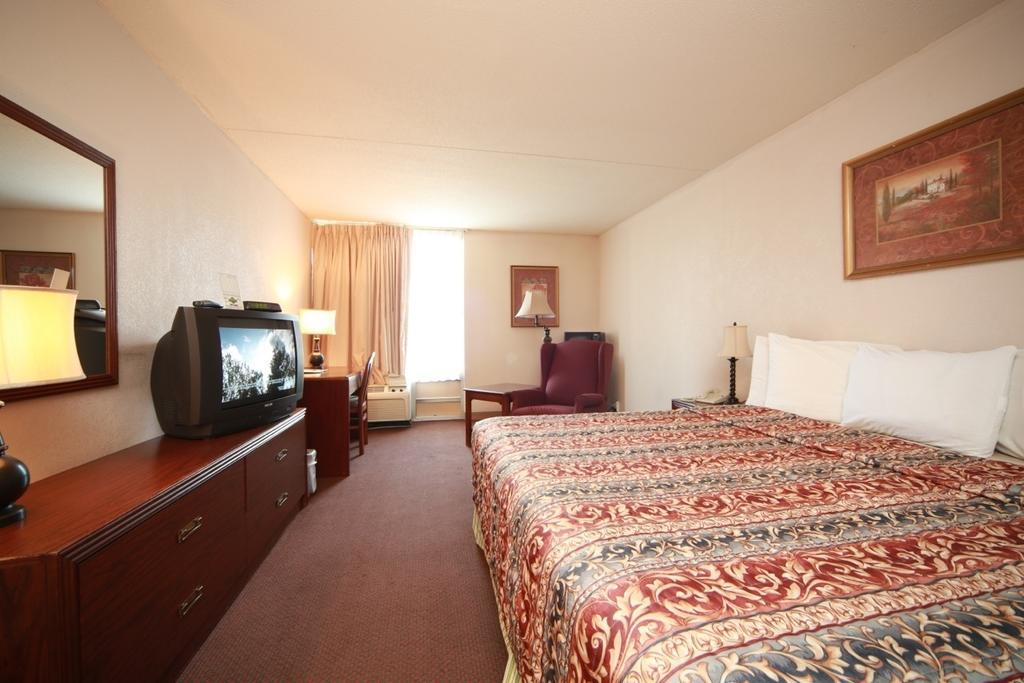 Boarders Inn And Suites - Marion Rom bilde